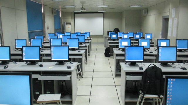 [field:title function='htmlspecialchars(@me/] 